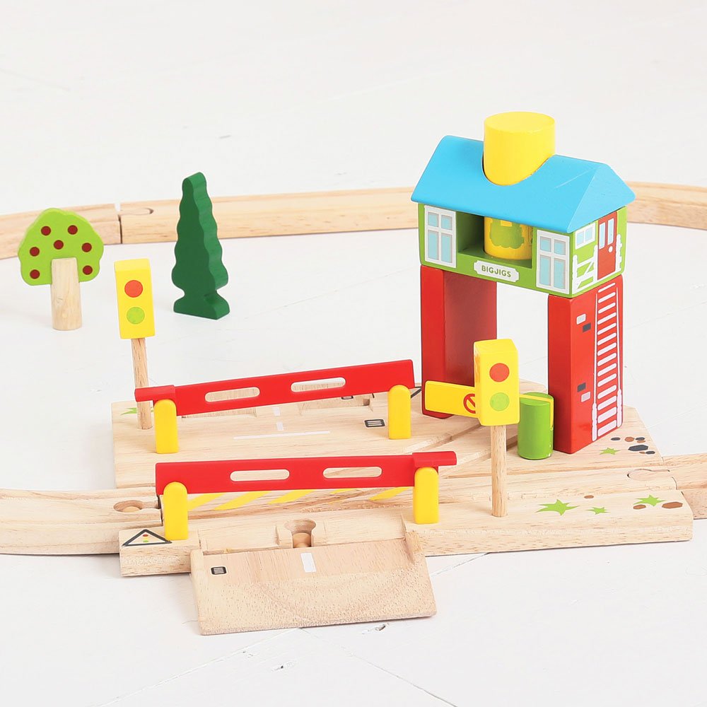 Bigjigs Rail Wooden Signal Box - Other Major Wood Rail Brands are Compatible - Image 3