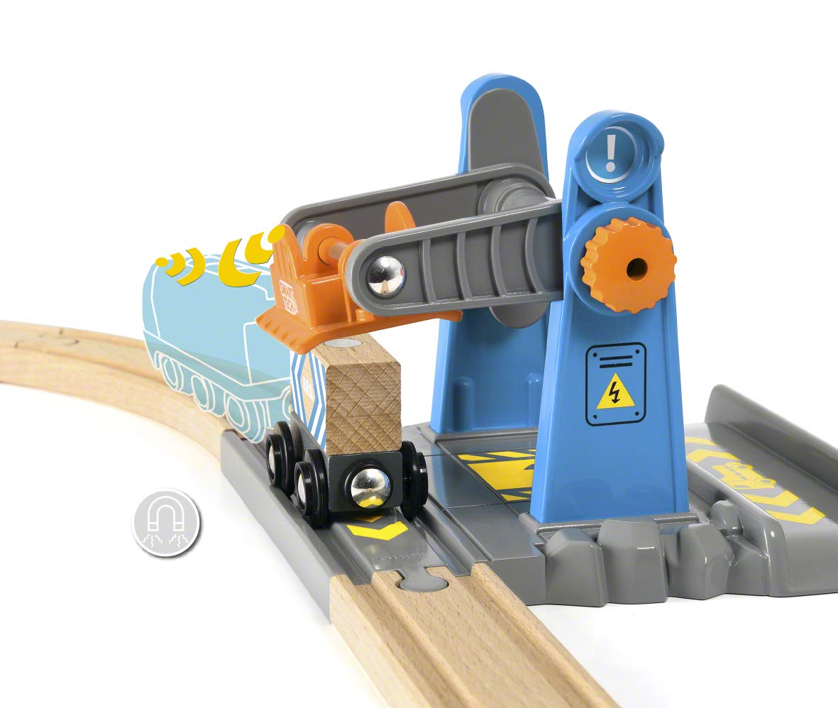 BRIO 33827 World Smart Tech Harbour Crane for Kids age 3 years and up compatible with all train sets, Multicoloured - Image 3