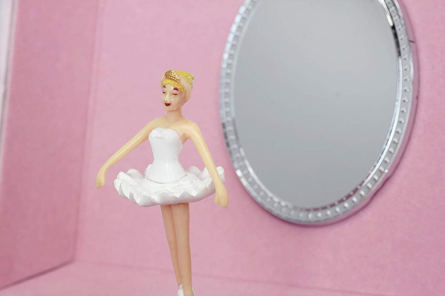 Trousselier Vanity Case with Music Ballerina Figure (Pink) - Image 3