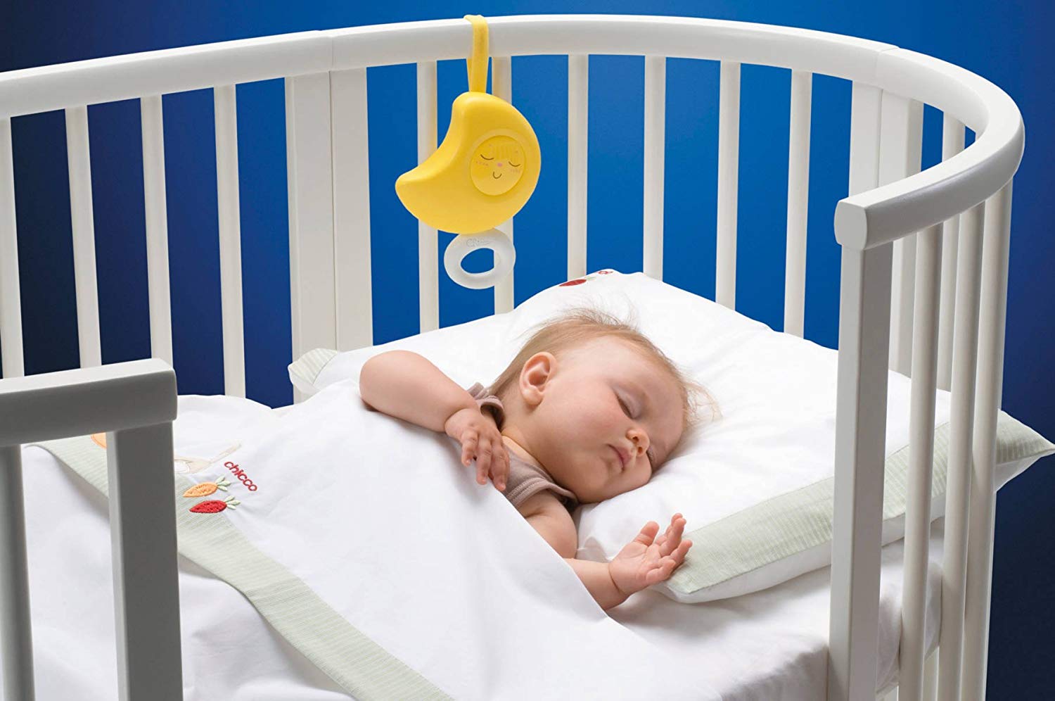 Chicco Moon Musical Box Cot Toy TopToy