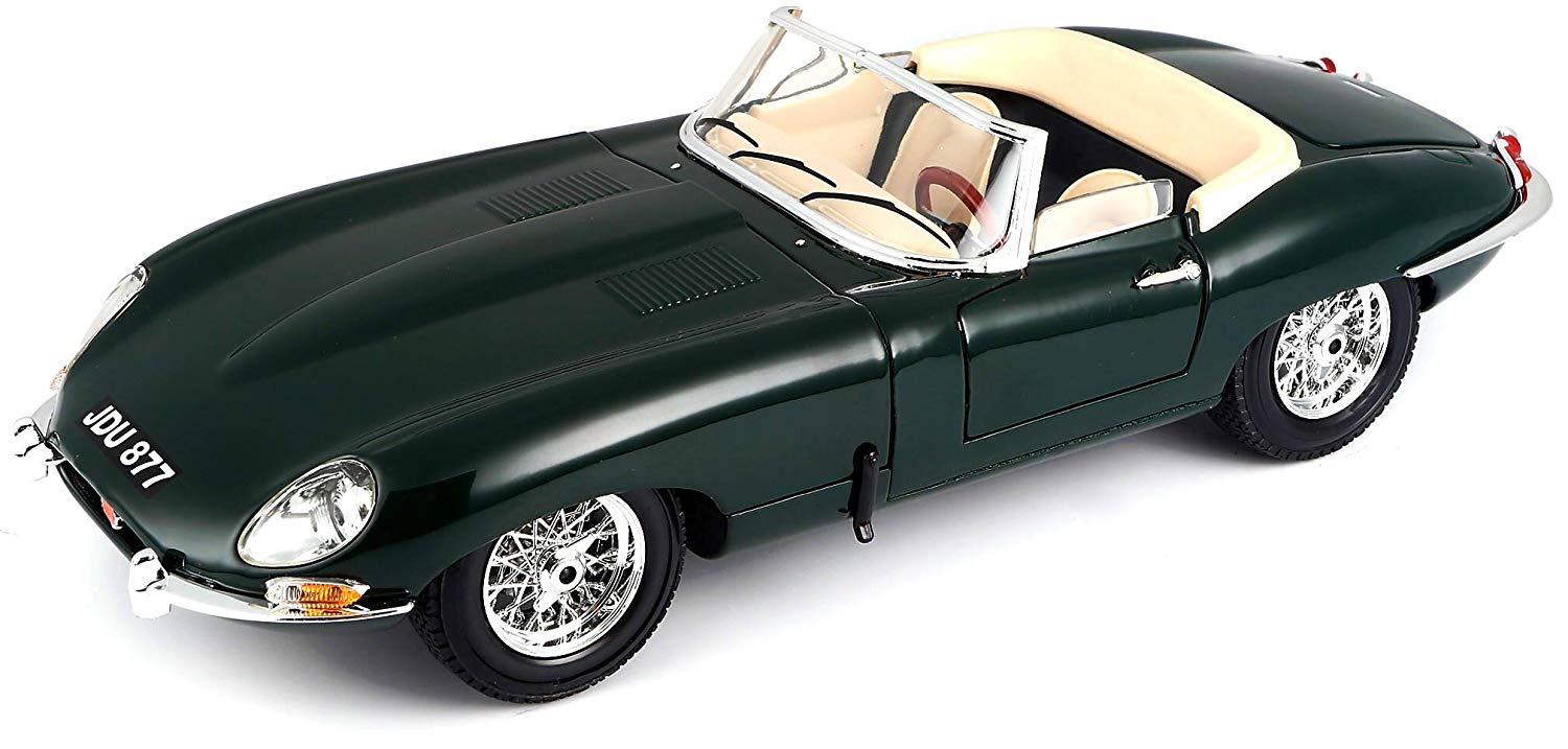 Bburago 1:18 Gold Jaguar E Cabriolet 1961