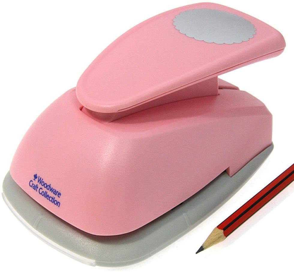 Woodware Mega Lever Craft Punch Scalloped Circle TopToy