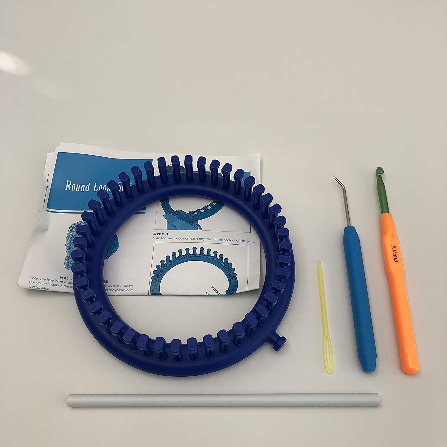 KnitUK Round Blue Knitting Loom. 44 pegs fitted (medium gauge loom