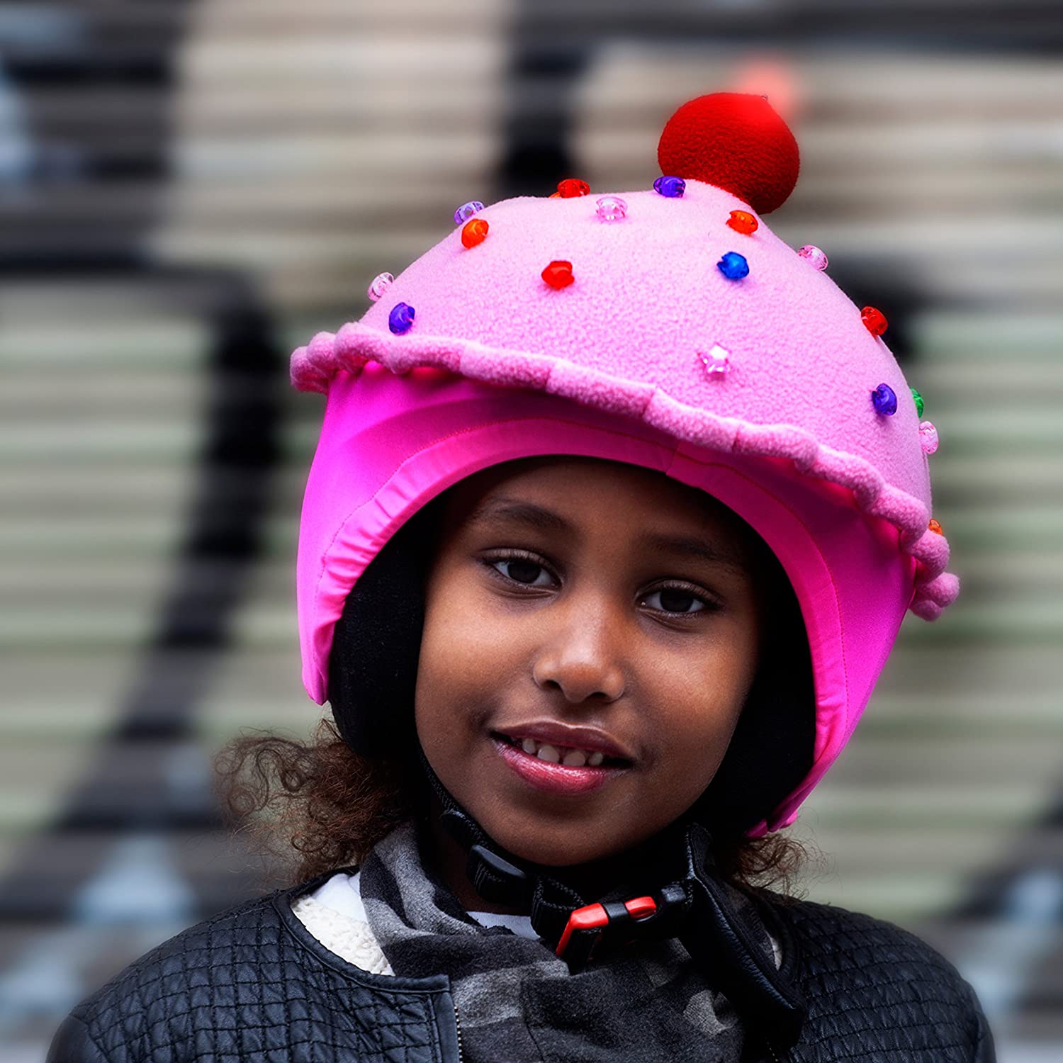 COOLCASC multisport helmet cover LED STRAWBERRY CUP CAKE - Image 2