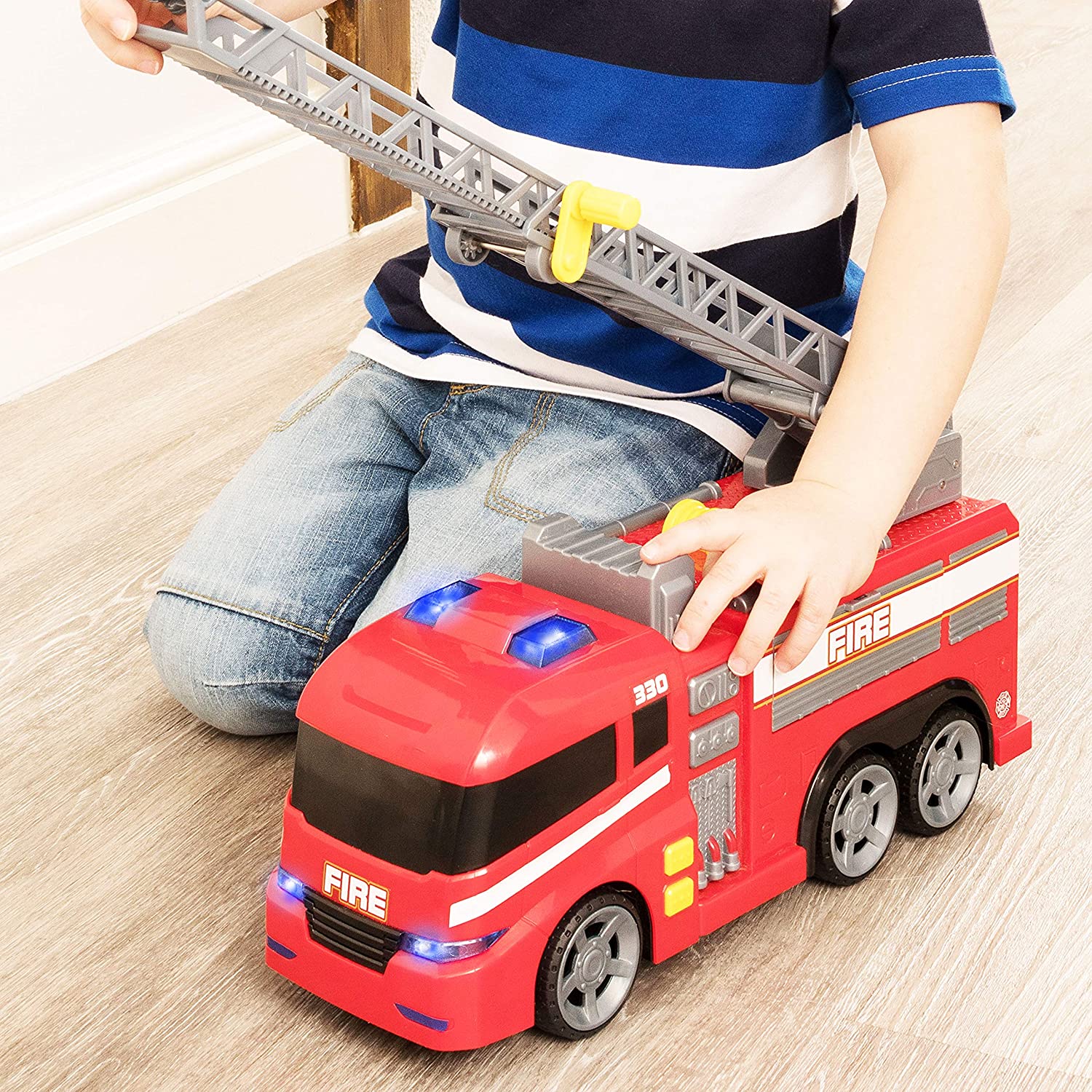 Teamsterz Emergency Vehicle Light and Sound Die Cast Fire Engine Truck Kids Toy 