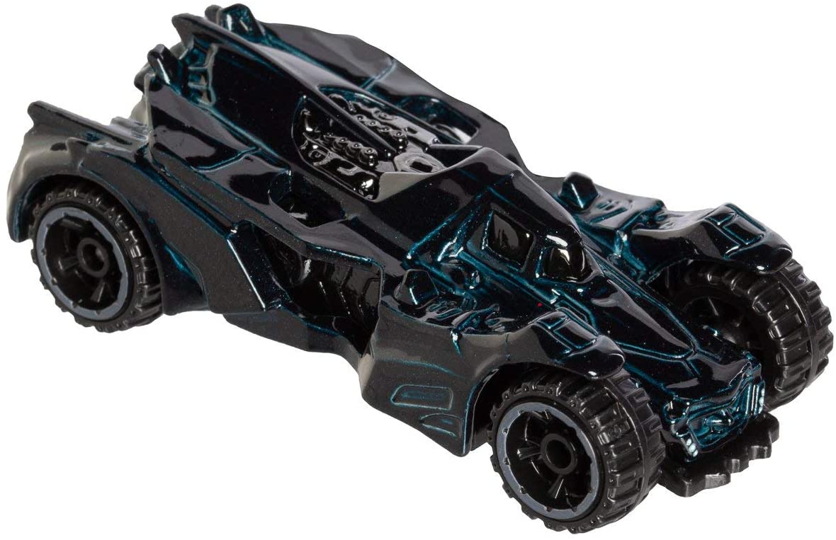 batmobile hot wheels dorado