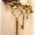 Metal key ring - Alice in Wonderland.